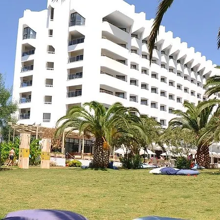 Club Maxima Otel