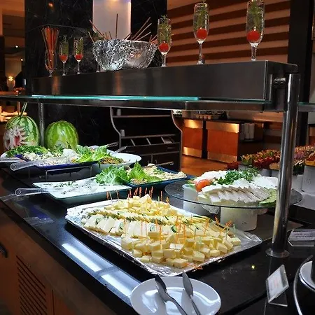 Club Maxima * Özdere